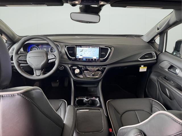 2027 Chrysler Pacifica PACIFICA LIMITED AWD