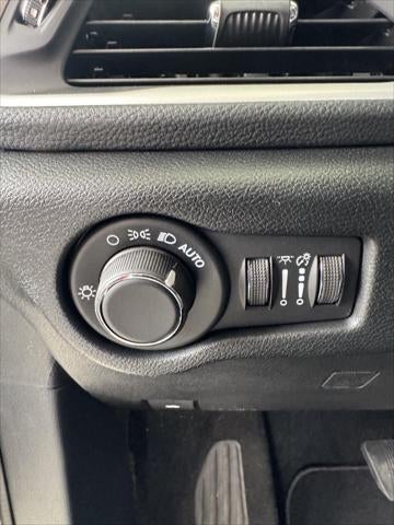 2027 Chrysler Pacifica PACIFICA LIMITED AWD