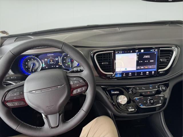 2027 Chrysler Pacifica PACIFICA LIMITED AWD