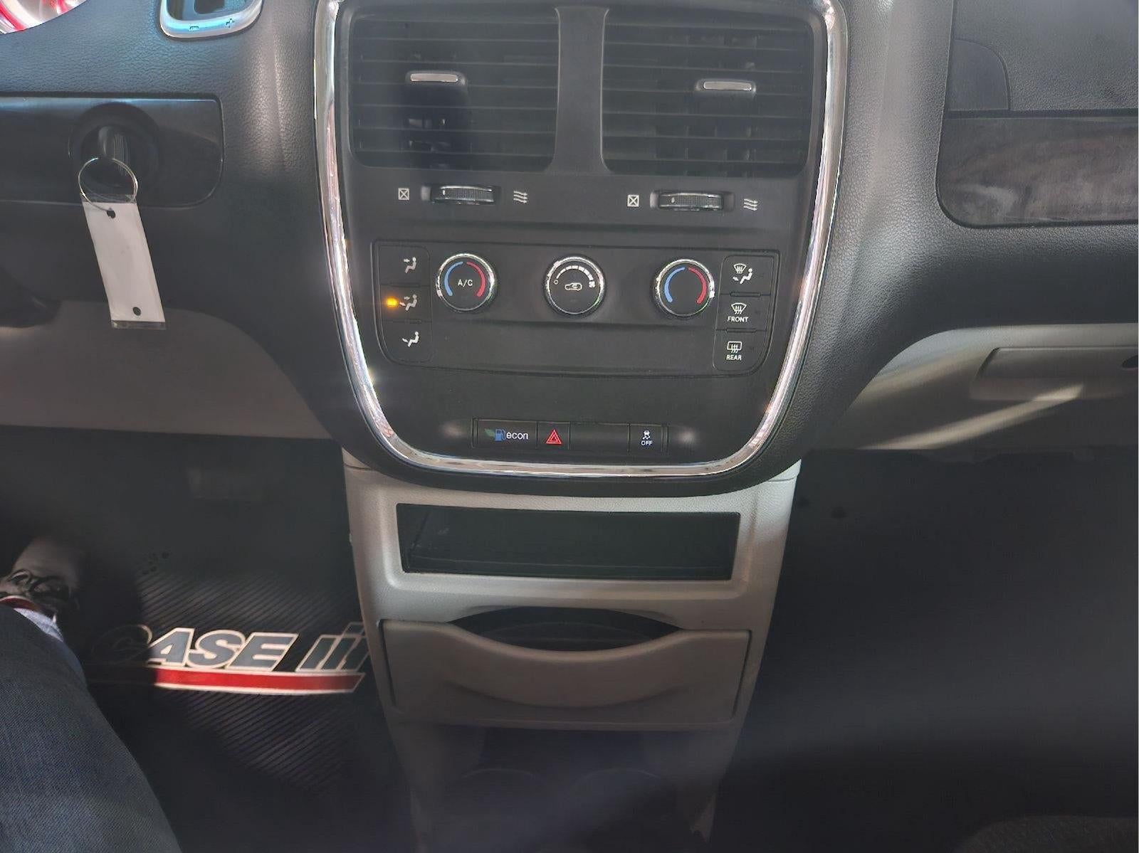 2016 Dodge Grand Caravan American Value Pkg