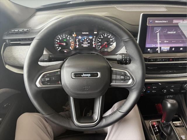 2024 Jeep Compass Latitude Lux FWD