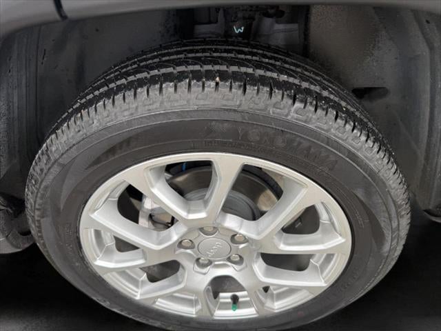 2024 Jeep Compass Latitude Lux FWD