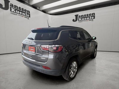 2024 Jeep Compass Latitude Lux FWD