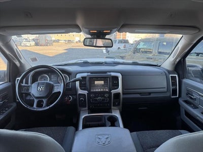 2017 RAM 3500 Big Horn Crew Cab 4x4 6'4' Box