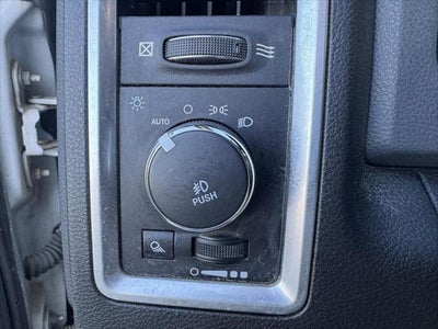 2017 RAM 3500 Big Horn Crew Cab 4x4 6'4' Box