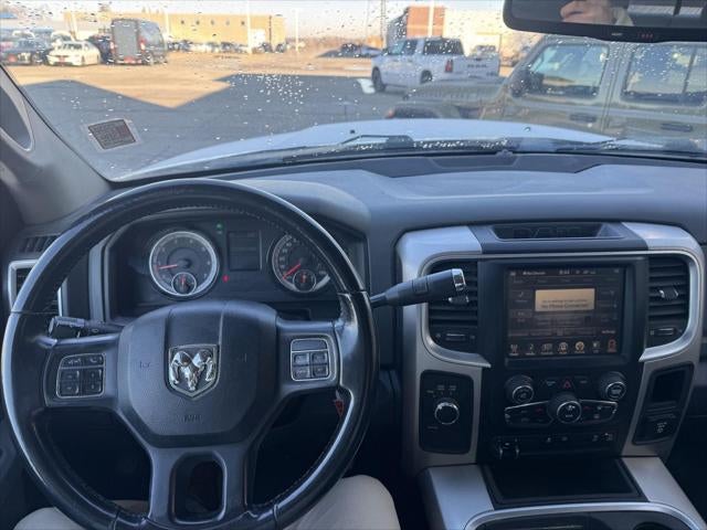 2017 RAM 3500 Big Horn Crew Cab 4x4 6'4' Box