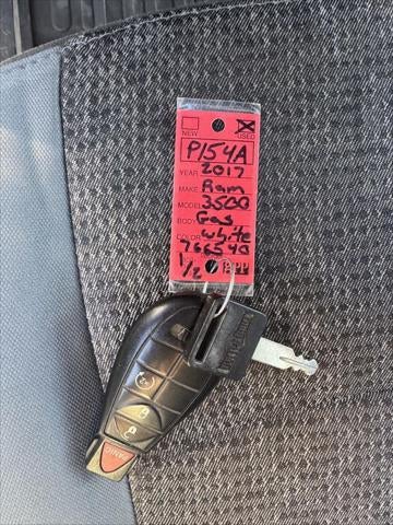 2017 RAM 3500 Big Horn Crew Cab 4x4 6'4' Box