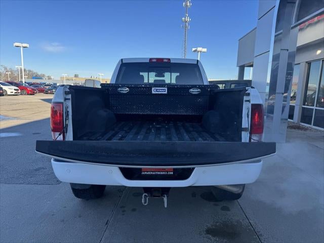 2017 RAM 3500 Big Horn Crew Cab 4x4 6'4' Box