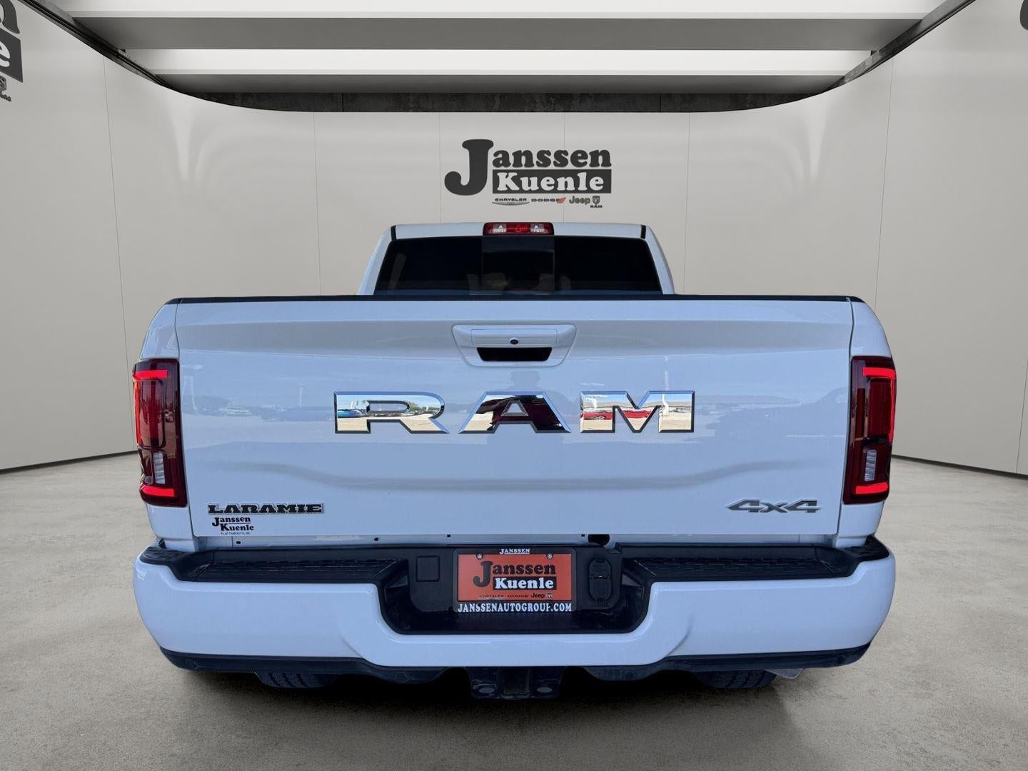 2026 RAM 2500 Laramie Crew Cab 4x4 6'4' Box