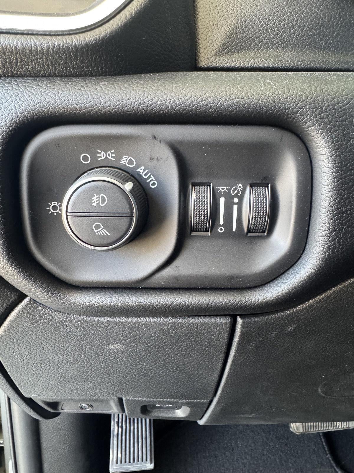 2026 RAM Ram 2500 RAM 2500 LARAMIE CREW CAB 4X4 6'4' BOX