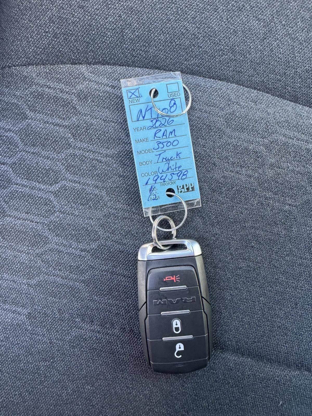 2026 RAM Ram 3500 RAM 3500 TRADESMAN CREW CAB 4X4 8' BOX