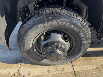 2026 RAM Ram 3500 RAM 3500 TRADESMAN CREW CAB 4X4 8' BOX