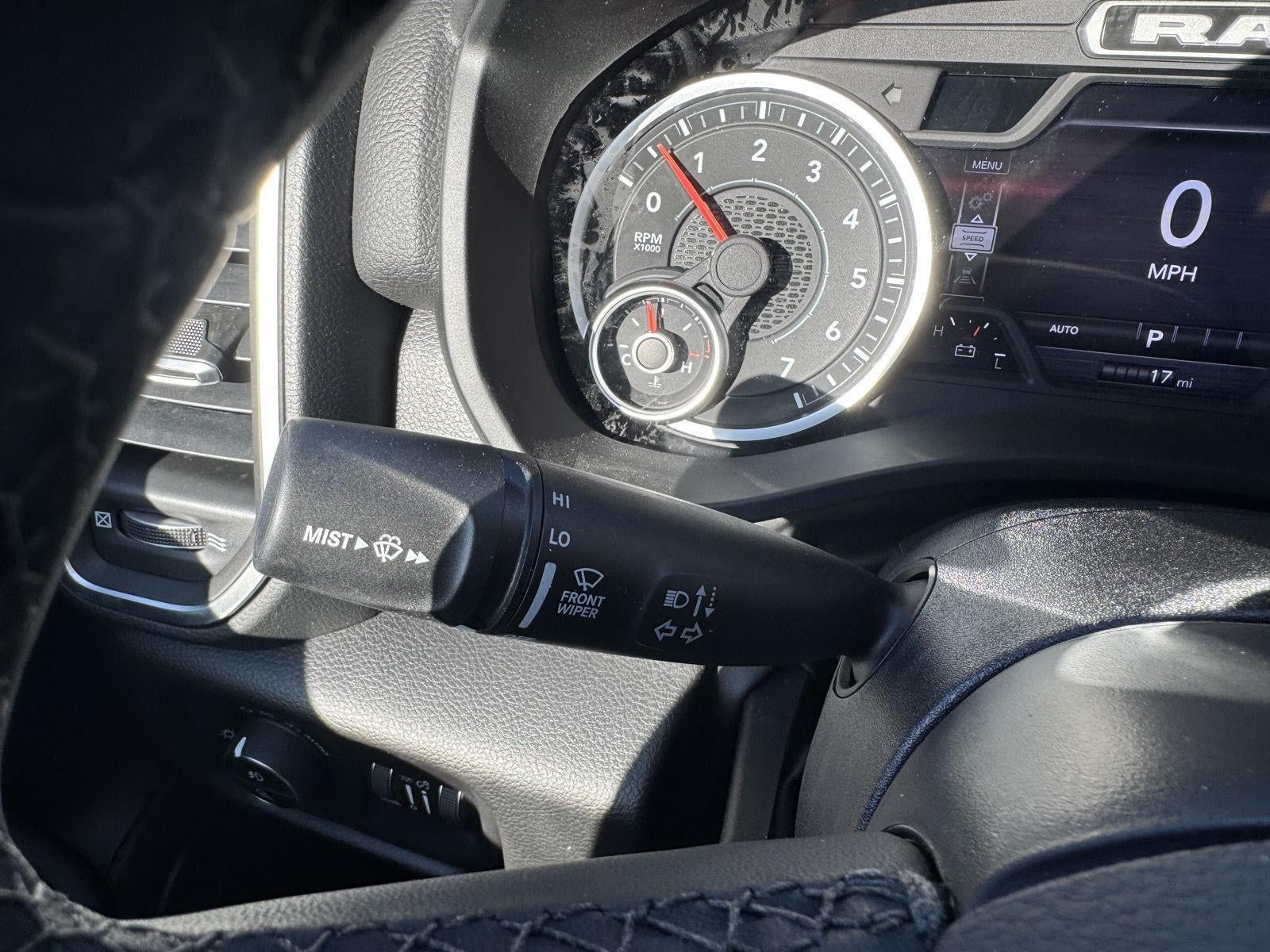 2025 RAM Ram 1500 RAM 1500 BIG HORN CREW CAB 4X4 5'7' BOX