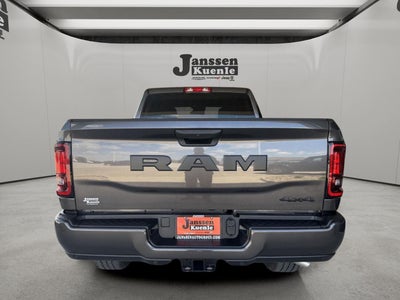 2026 RAM Ram 2500 RAM 2500 BLACK EXPRESS CREW CAB 4X4 6'4' BOX