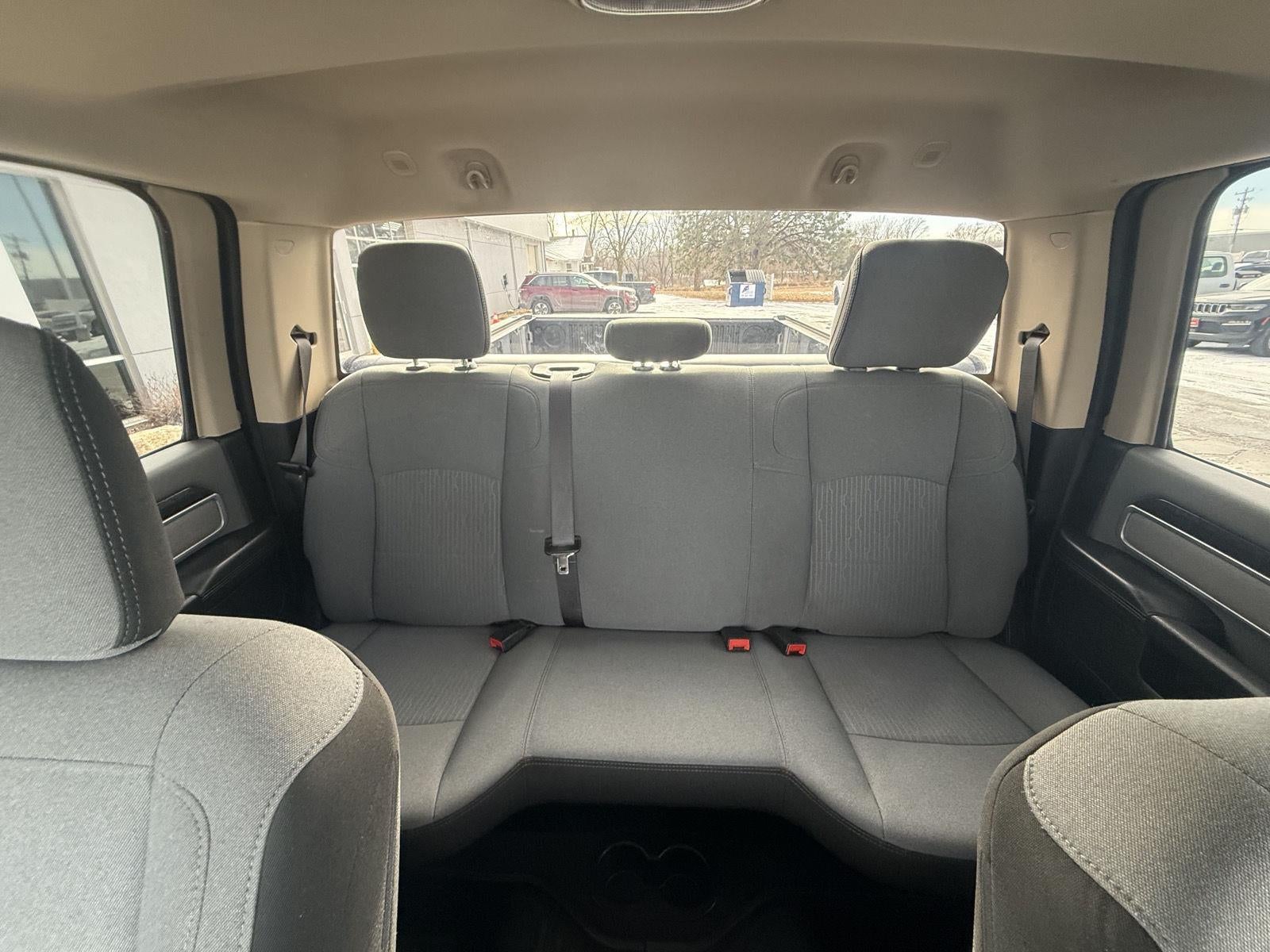 2019 RAM 2500 Big Horn Crew Cab 4x4 6'4' Box