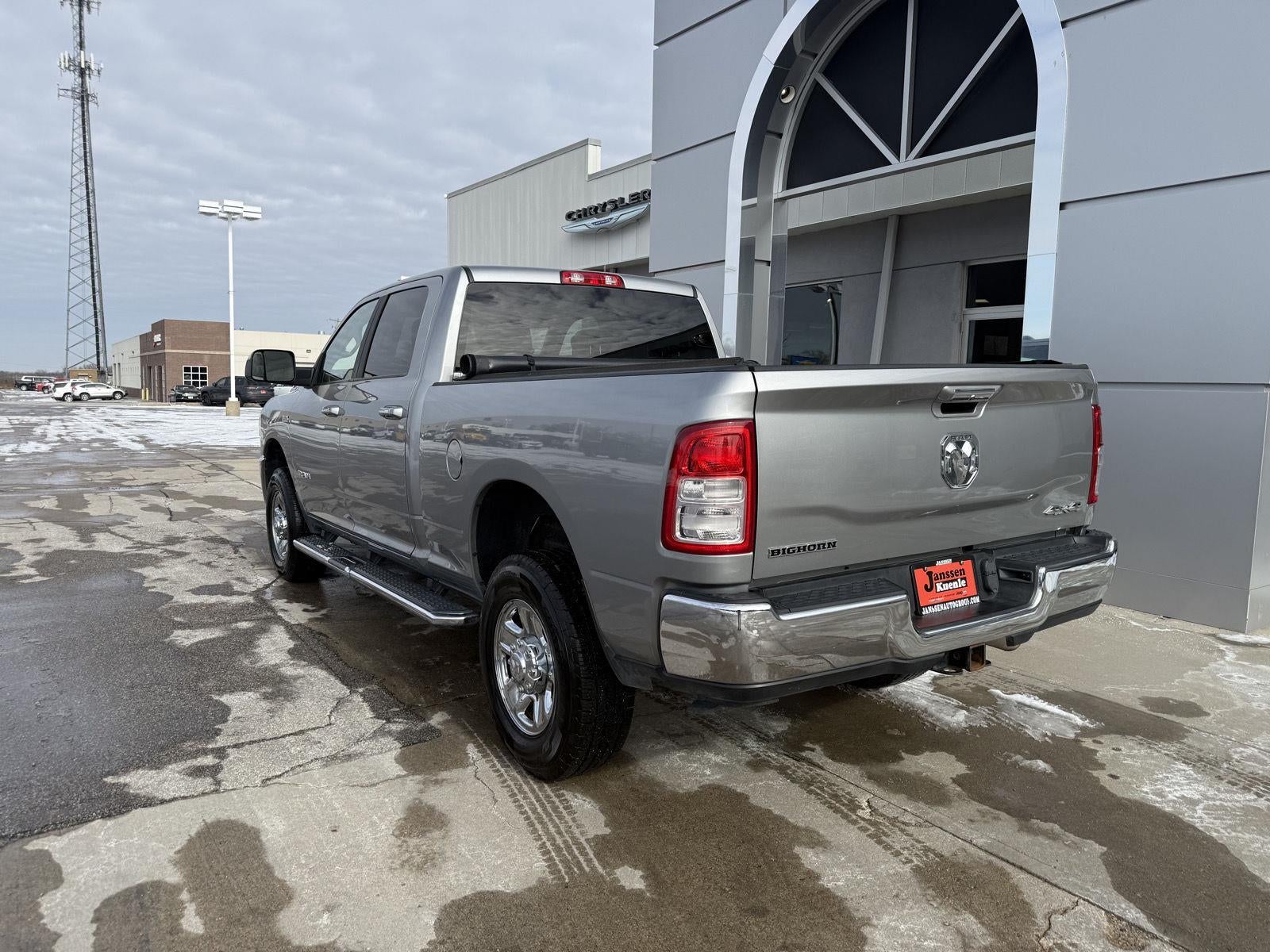2019 RAM 2500 Big Horn Crew Cab 4x4 6'4' Box