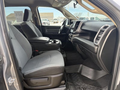 2019 RAM 2500 Big Horn Crew Cab 4x4 6'4' Box