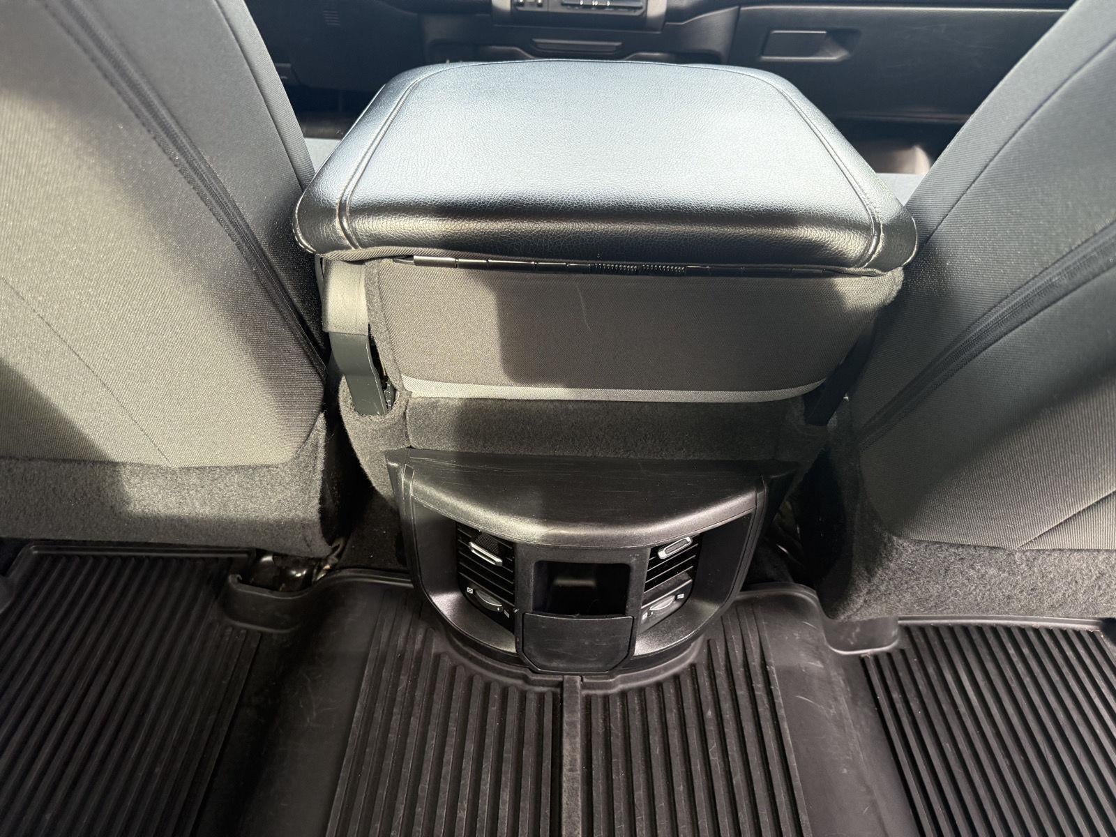 2019 RAM 2500 Big Horn Crew Cab 4x4 6'4' Box