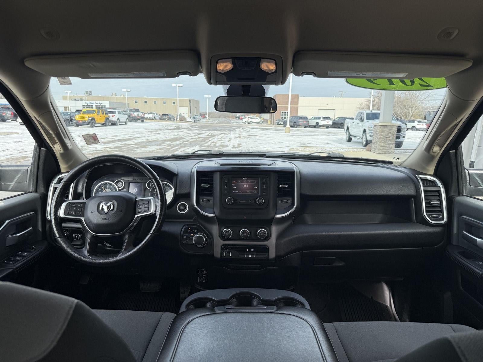 2019 RAM 2500 Big Horn Crew Cab 4x4 6'4' Box