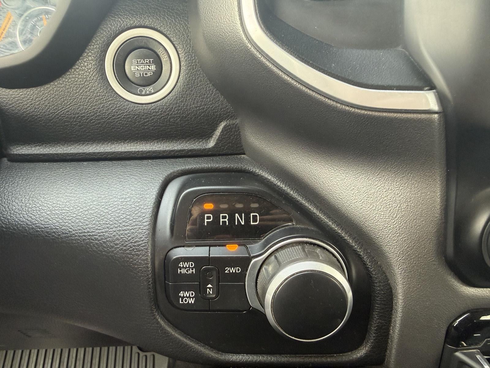 2019 RAM 2500 Big Horn Crew Cab 4x4 6'4' Box