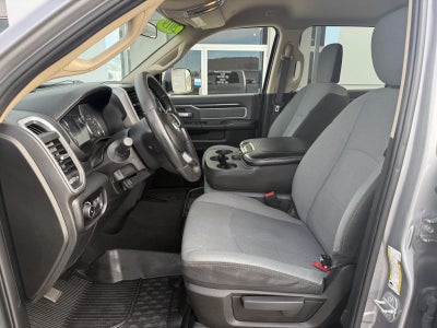 2019 RAM 2500 Big Horn Crew Cab 4x4 6'4' Box