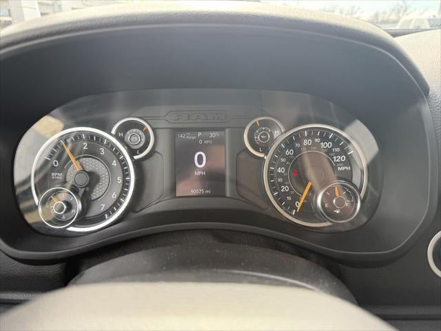 2019 RAM 2500 Big Horn Crew Cab 4x4 6'4' Box