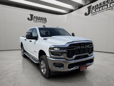 2026 RAM 2500 Big Horn Crew Cab 4x4 6'4' Box