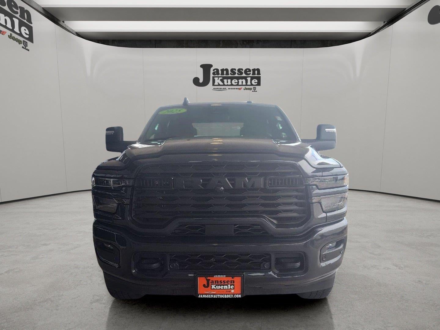 2025 RAM 2500 Big Horn Crew Cab 4x4 6'4' Box