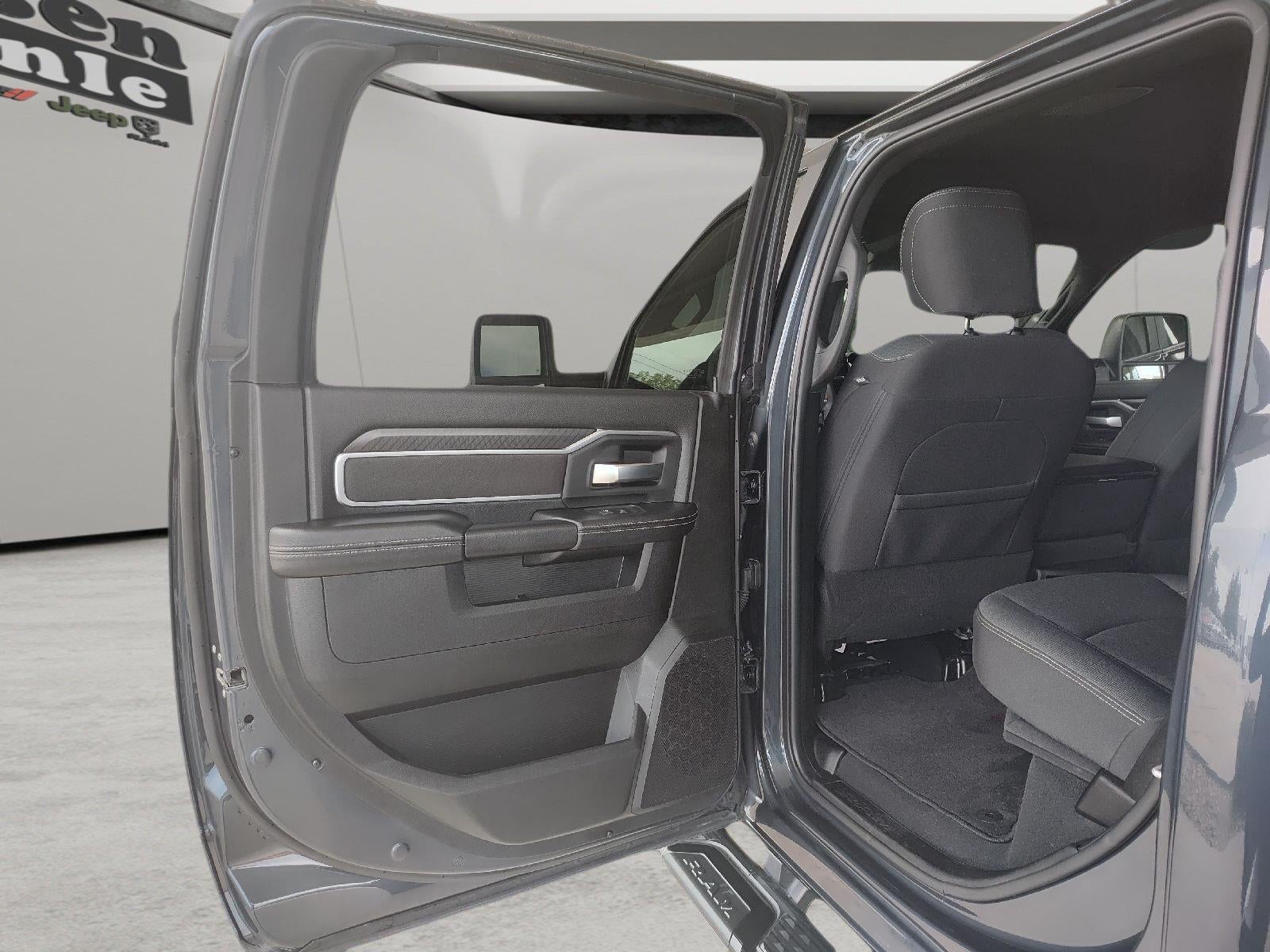 2025 RAM 2500 Big Horn Crew Cab 4x4 6'4' Box