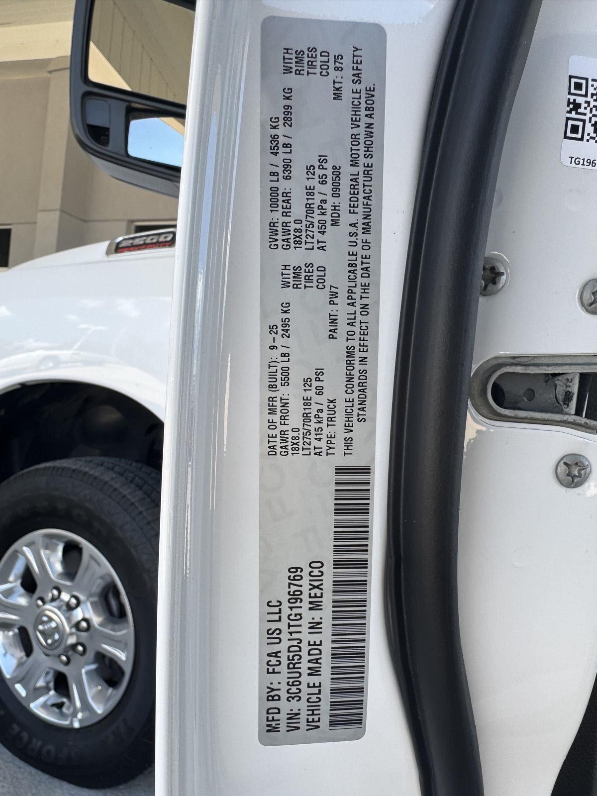2026 RAM 2500 Big Horn Crew Cab 4x4 6'4' Box