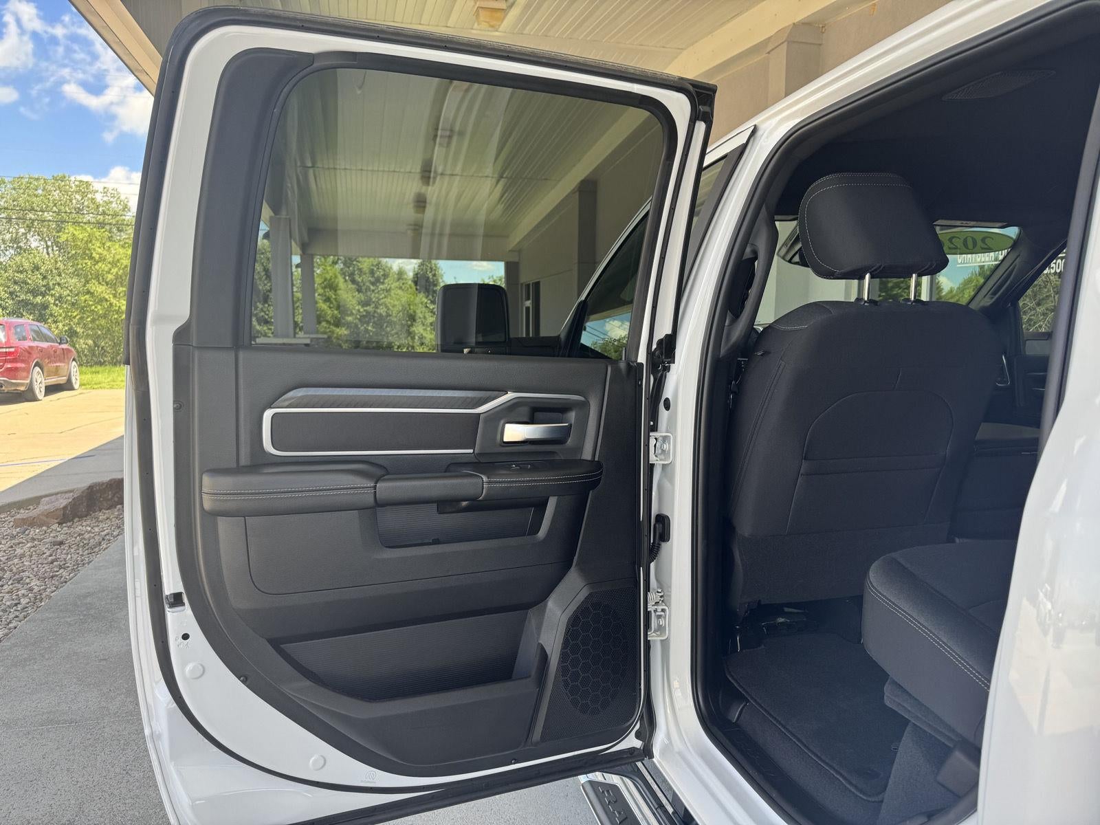 2026 RAM 2500 Big Horn Crew Cab 4x4 6'4' Box