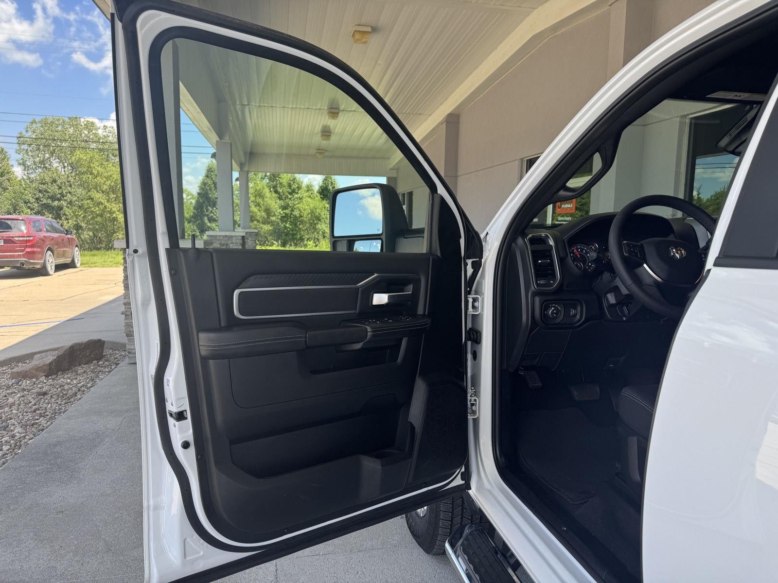 2026 RAM 2500 Big Horn Crew Cab 4x4 6'4' Box