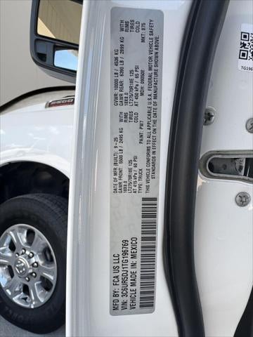 2026 RAM 2500 Big Horn Crew Cab 4x4 6'4' Box