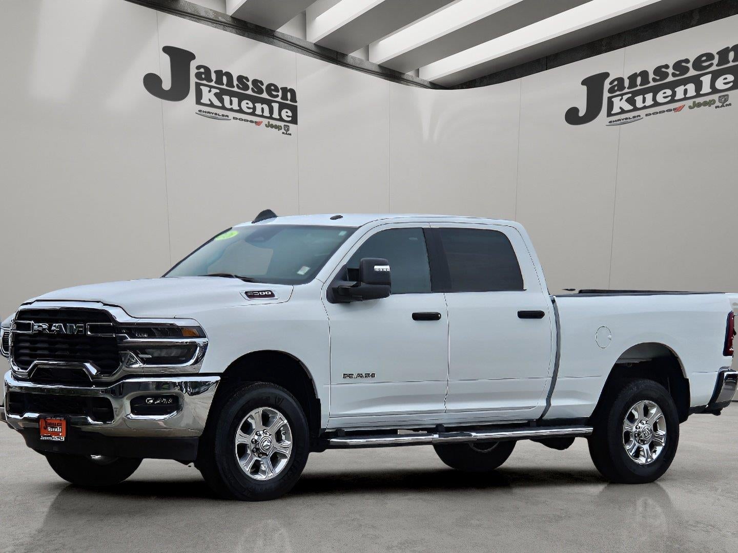 2026 RAM 2500 Big Horn Crew Cab 4x4 6'4' Box
