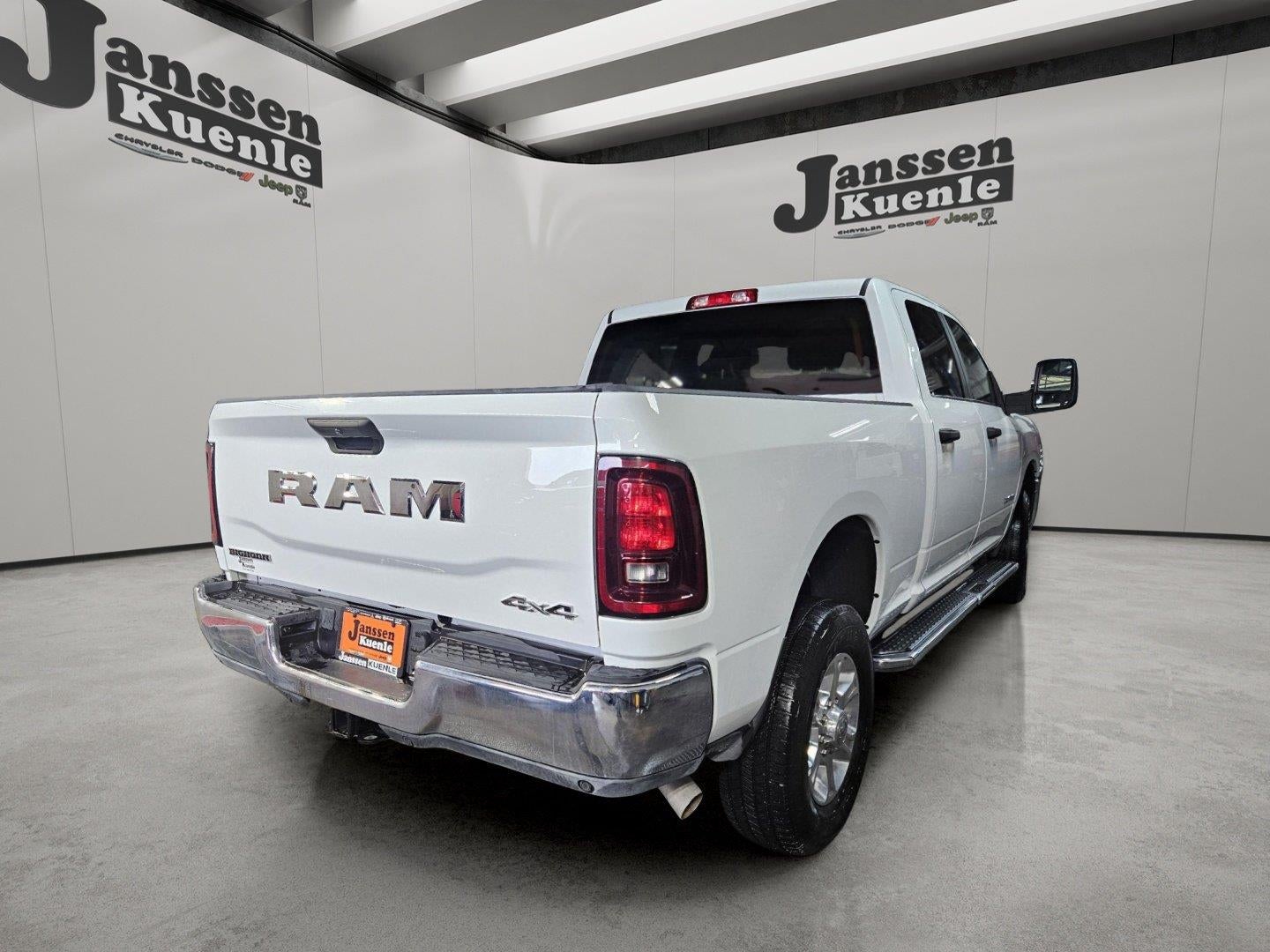 2026 RAM 2500 Big Horn Crew Cab 4x4 6'4' Box