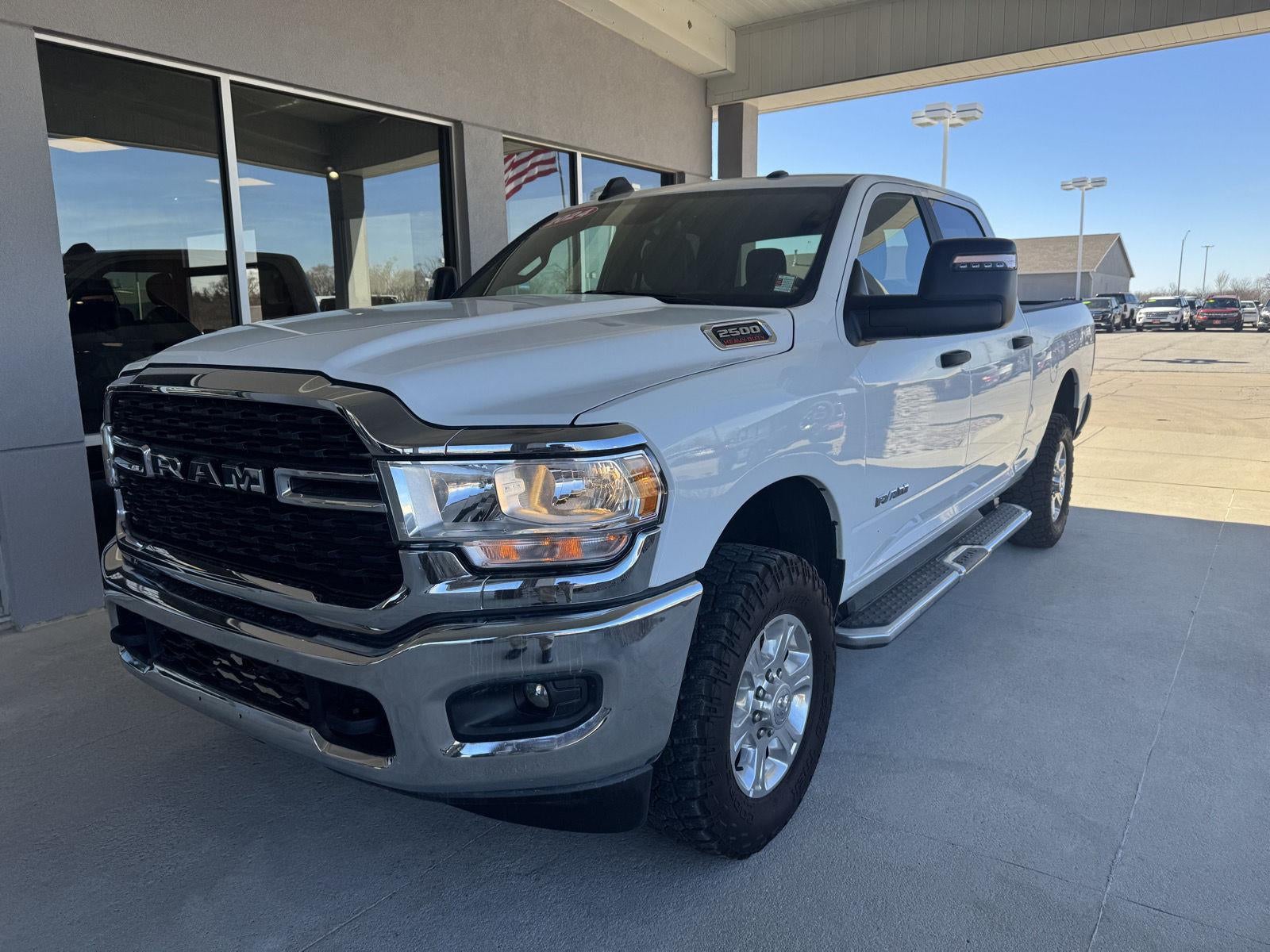 2024 RAM 2500 Big Horn Crew Cab 4x4 6'4' Box