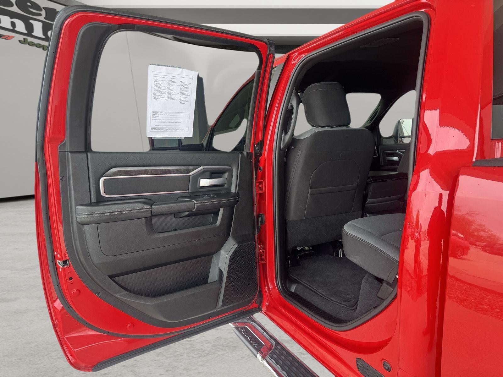 2024 RAM 2500 Big Horn Crew Cab 4x4 6'4' Box