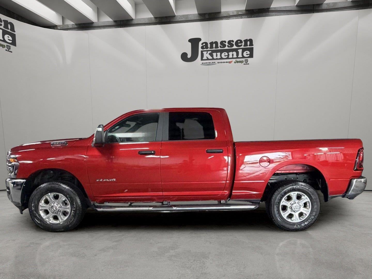 2026 RAM 2500 Big Horn Crew Cab 4x4 6'4' Box