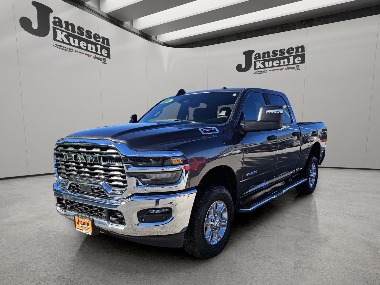 2026 RAM 2500 Big Horn Crew Cab 4x4 6'4' Box