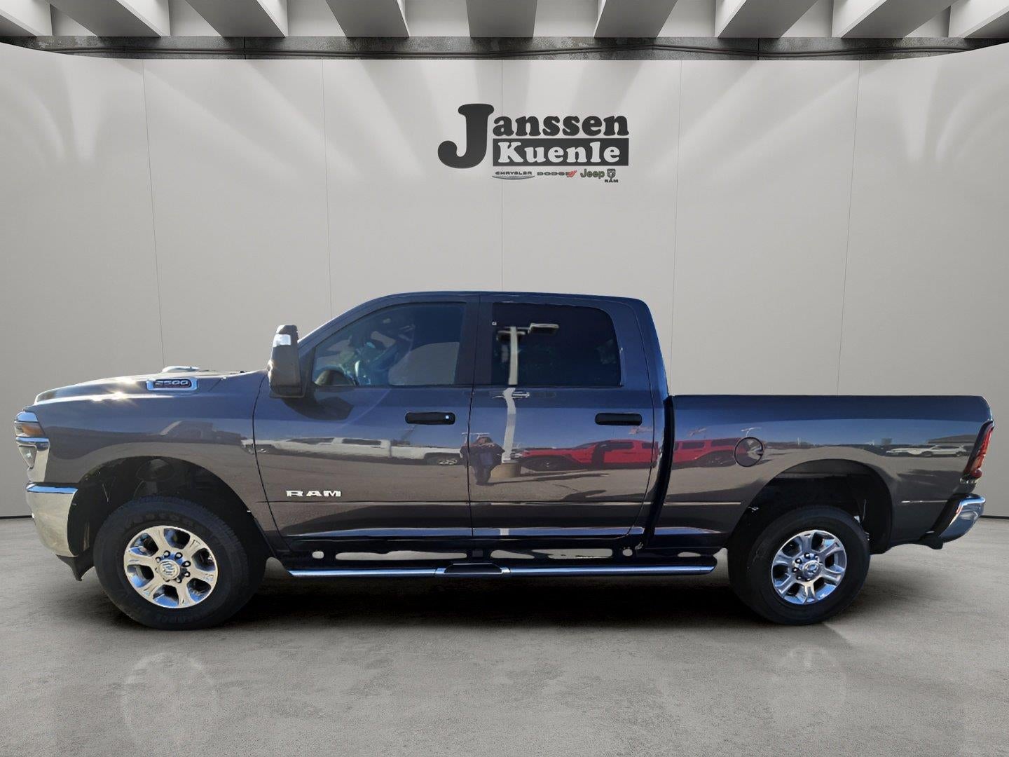 2026 RAM 2500 Big Horn Crew Cab 4x4 6'4' Box
