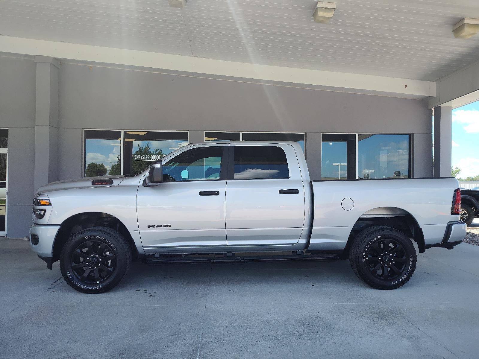 2026 RAM 2500 Big Horn Crew Cab 4x4 6'4' Box