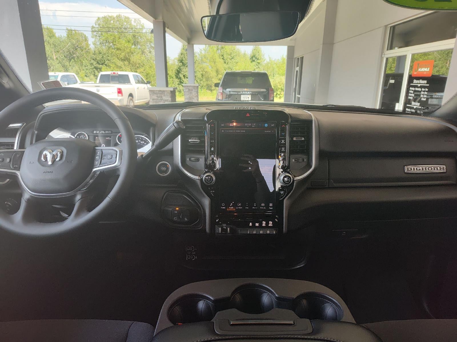 2025 RAM 2500 Big Horn Crew Cab 4x4 6'4' Box