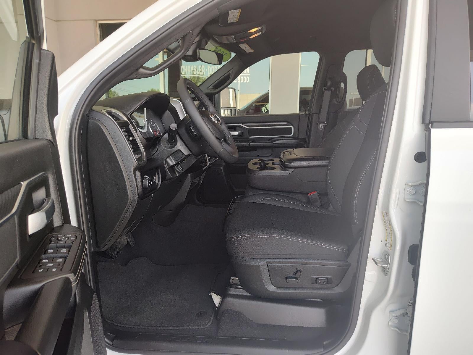 2025 RAM 2500 Big Horn Crew Cab 4x4 6'4' Box