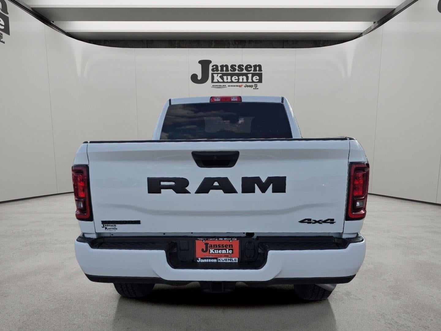 2026 RAM 2500 Big Horn Crew Cab 4x4 6'4' Box