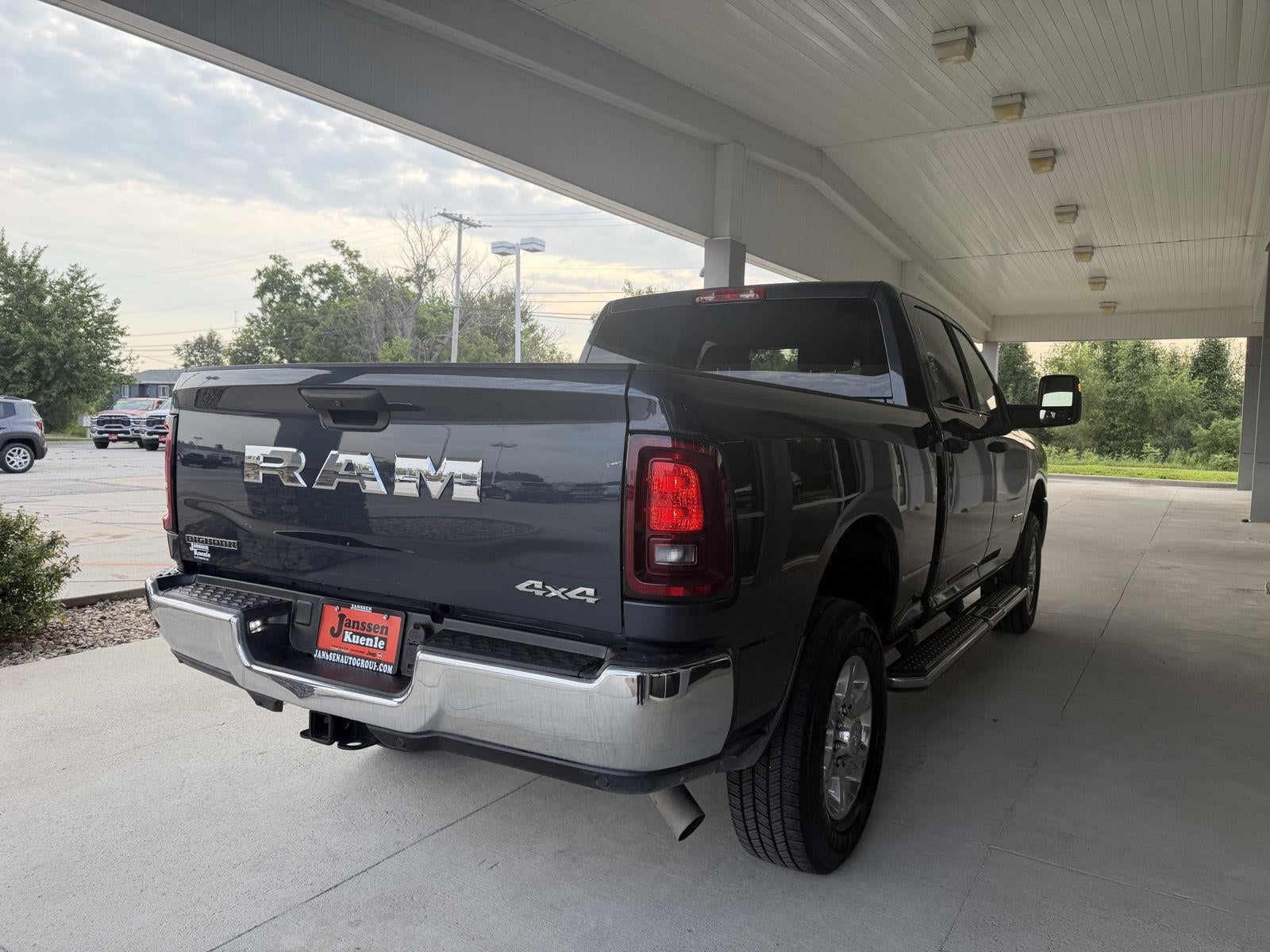 2025 RAM 2500 Big Horn Crew Cab 4x4 6'4' Box