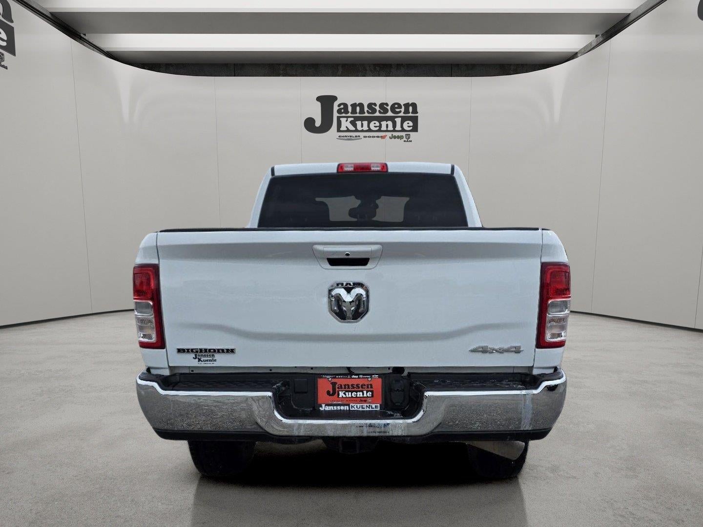 2022 RAM 2500 Big Horn Crew Cab 4x4 6'4' Box