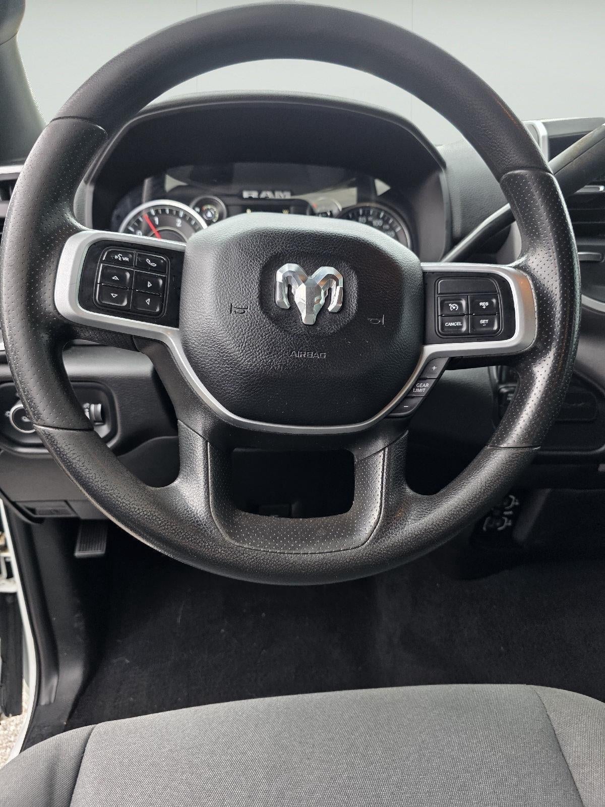 2022 RAM 2500 Big Horn Crew Cab 4x4 6'4' Box