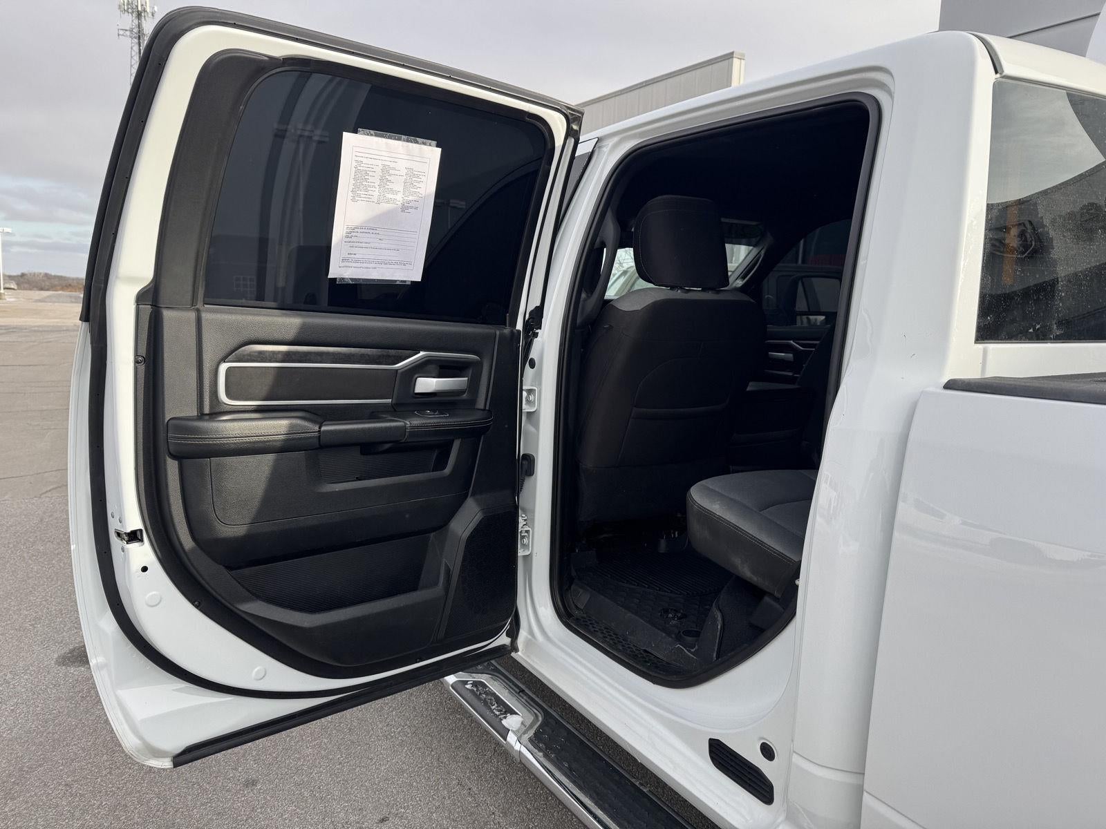 2024 RAM 2500 Big Horn Crew Cab 4x4 6'4' Box