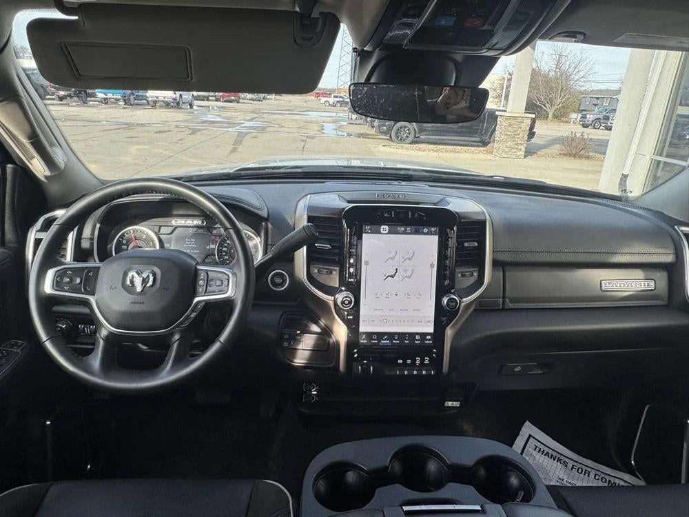 2024 RAM 2500 Laramie Crew Cab 4x4 6'4' Box