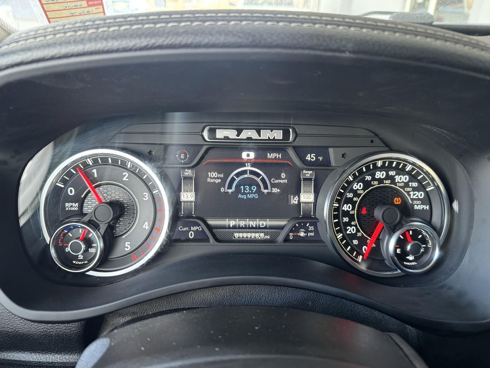 2024 RAM 2500 Laramie Crew Cab 4x4 6'4' Box